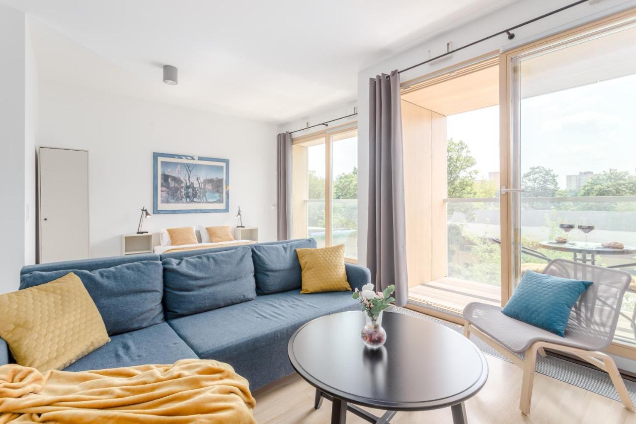 Apartment Kolejowa Warschau